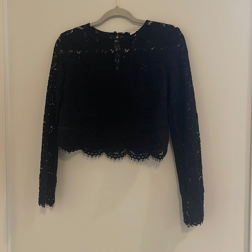 Diane Von furstenberg lace crop top